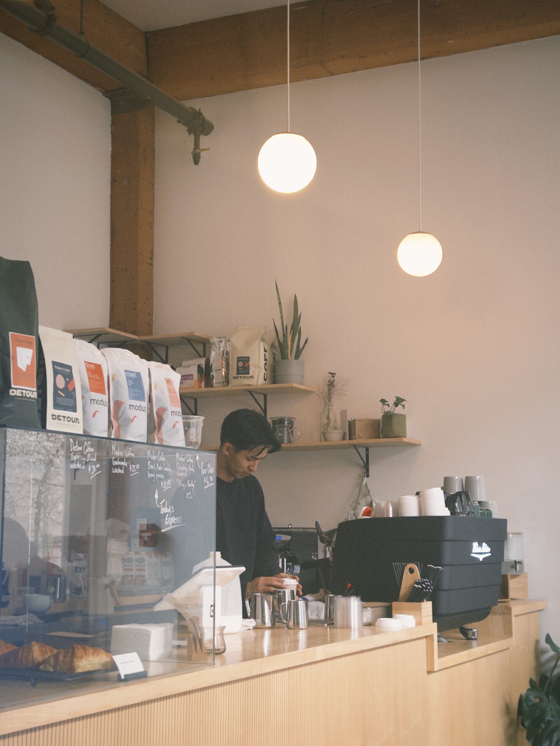 fxn 2025-04-02 41300.732 PM